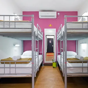 Cx Kuta Raya Hostel
