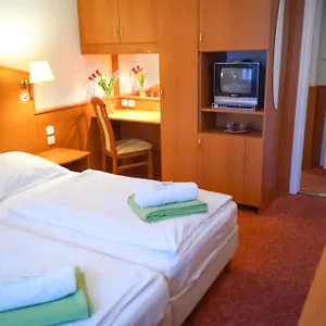 Korona Panzió 3* Budapest